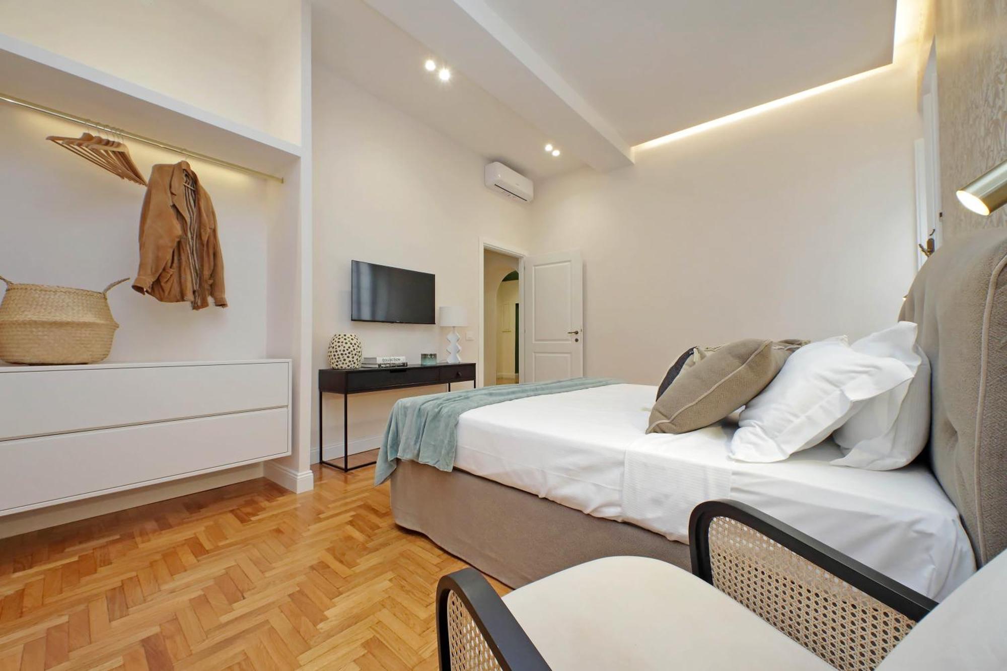 Apartment Ych-casa Bella- Luxury Near Piazza Venezia Rom